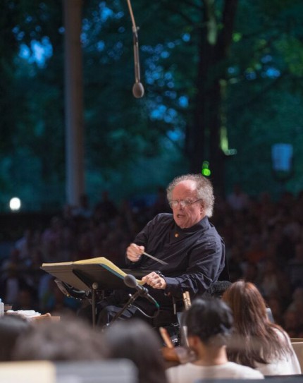 James Levine conducted the CSO in Mahler's Symphony No. 2 Saturday night at Ravinia, his first appearance at the festival in 22 years. Photo: Patrick Gipson