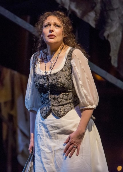 Tatiana Serjan stars in Puccini's "Tosca" at Lyric Opera. Photo: Todd Rosenberg