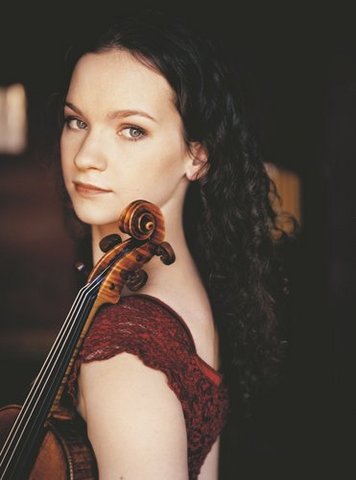 Hilary Hahn performed a  recital Sunday afternoon at Symphony Center.