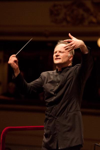 Gianandrea Noseda led the Teatro Regio Torino in a concert performance of Rossini's "Guillaume Tell" Wednesday night at the Harris Theater.
