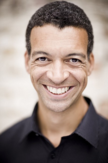 Baritone Roderick Williams performed with Music of the Baroque Monday night at the Harris Theater