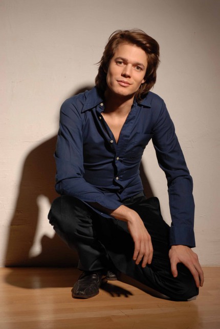 Pianist David Fray performed a recital Sunday afternoon at Symphony Center.