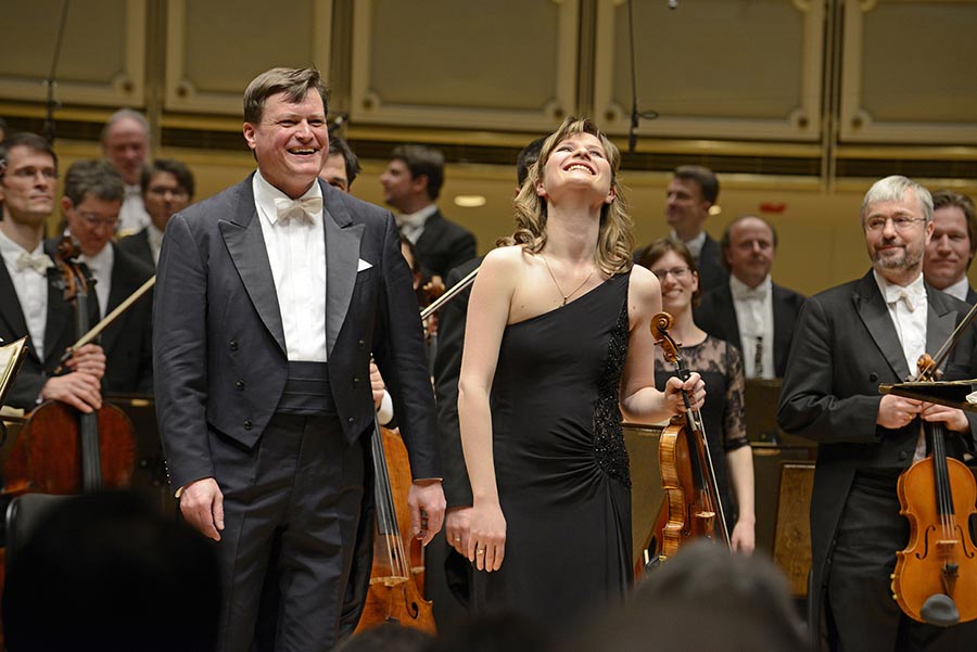 Christian Thielemann and Lisa Batiashvili with the Dresden Staatskapelle at Symphony Center in April. Photo: Matthias Creutzinger