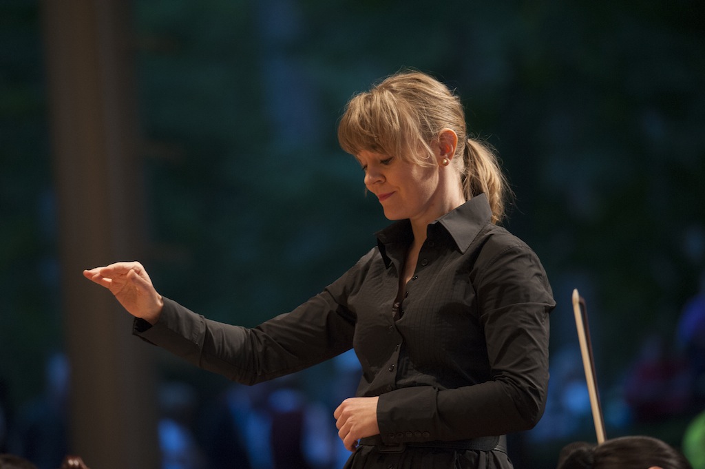 Susanna Malkki led the Chicago Symphony Orchestra in music of Prokofiev and Tchaikovsky Wednesday night at the Ravinia Festival.  Photo: Patrick Gipson