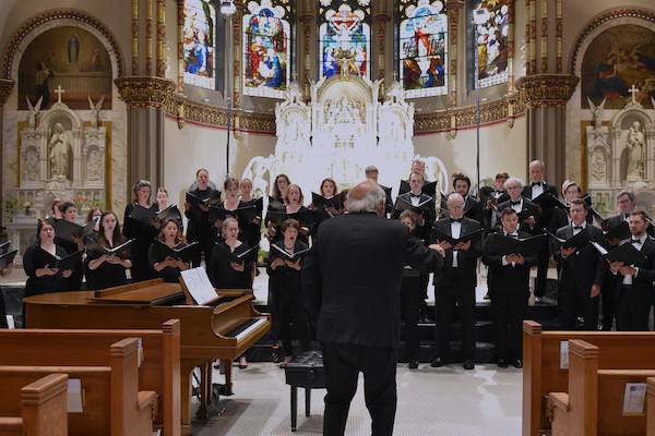 Chicago Classical Review » » Chicago Chorale adds jewel to crown of ...