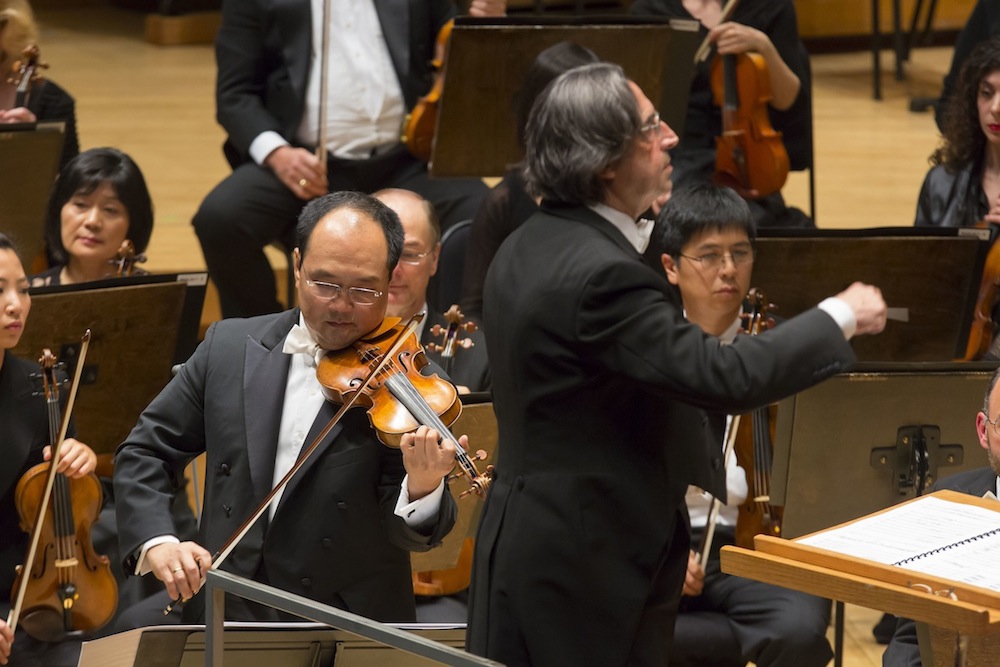 Robert Chen performs Hindemith's Violin Concerto with Riccardo Muti and the CSO Thursday night at Symphony Center. Photo: Todd Rosenberg 