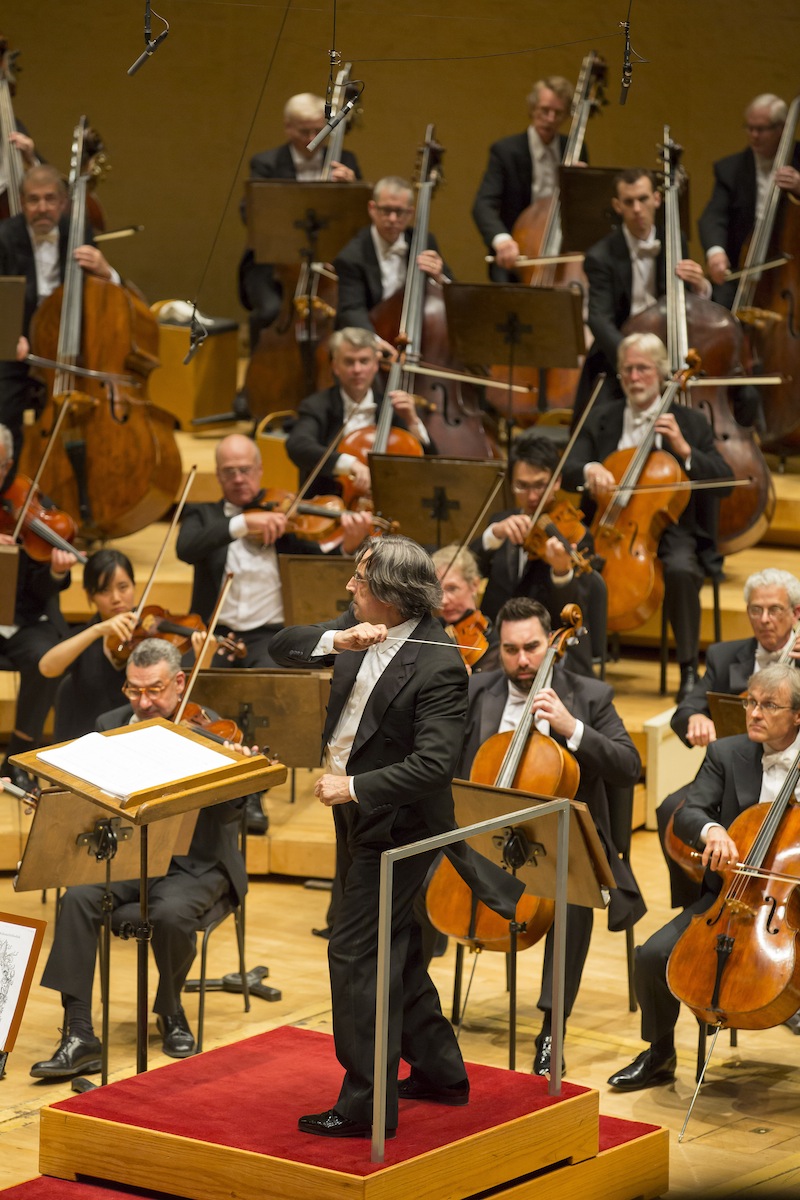 Riccardo Muti led the Chicago Symphony Orchestra in Mahler's Symphony No. 1 Thursday night at Orchestra Hall. Photo: Todd Rosenberg