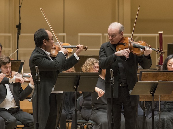 Robert Chen and Paul Neubauer performed Mozart's "Sinfonia Concertante" Thursday night. Photo: Todd Rosenberg 