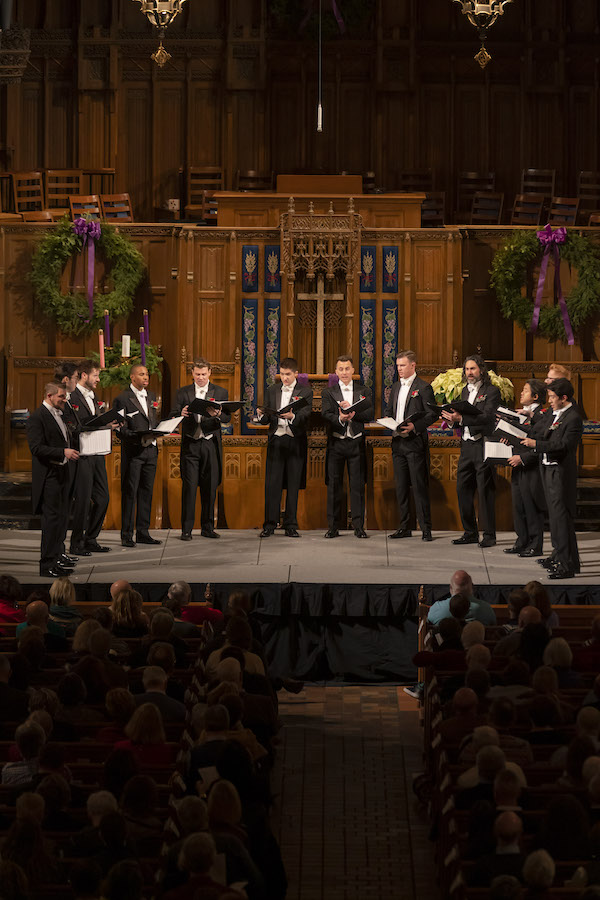 Chicago Classical Review » » Chanticleer returns, bringing warm holiday