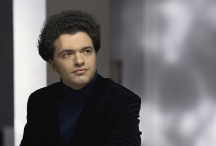 Evgeny Kissin performed with Sir Andrew Davis and the Chicago Symphony Orchestra Thursday night. Photo: Sheila Rock