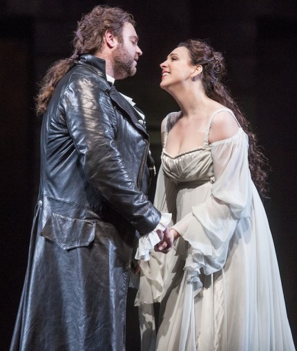 Joseph Calleja and Susanna Phillips star in Gounod's "Romeo et Juliette" at Lyric Opera. Photo: Todd Rosenberg