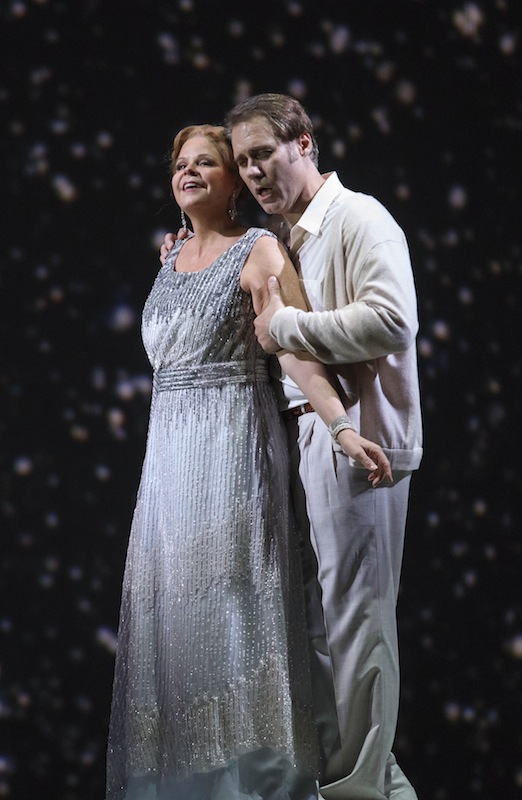 Susan Graham as Dido and Brandon Jovanovich as Aeneas in Berlioz's "Les Troyens" at Lyric Opera. Photo: Todd Rosenberg 