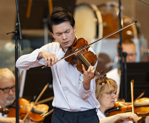 Chicago Classical Review » » Jackiw quiets downtown Chicago with ...