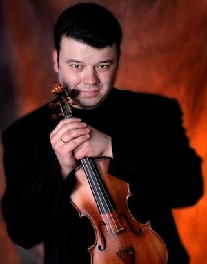 Vadim Gluzman and colleagues closed the North Shore Chamber Music Festival with a program focused on virtuosic encores Saturday in Northbrook. 