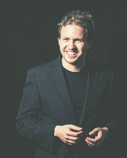 David Danzmayr conducted the Illinois Philharmonic Orchestra's final concert of the season in Frankfort.
