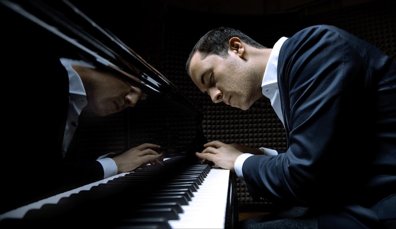 Igor Levit performed music of Bach in "Goldberg" Monday night at the Park Avenue Armory.